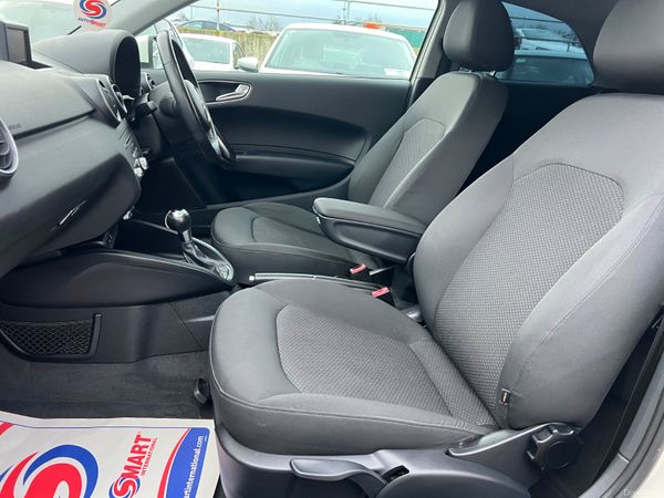 Audi A1 2012 PAN ROOF NCT 10/26 378620839