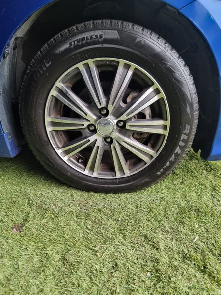 2012 Suzuki Swift Automatic 378624122