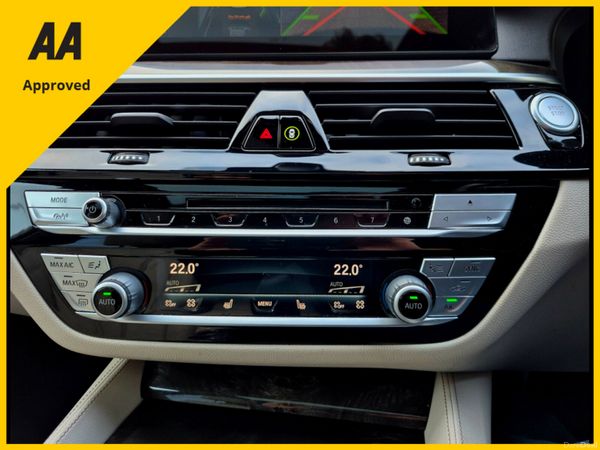 💥2019 BMW 5-Series💥(M-Sport+Sunroof+Low Km's) 378636256