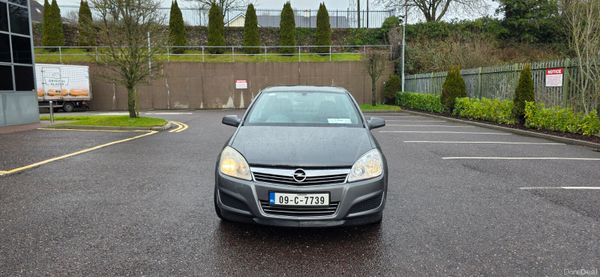 Opel Astra AUTOMATIC Nct and Tax 378747736