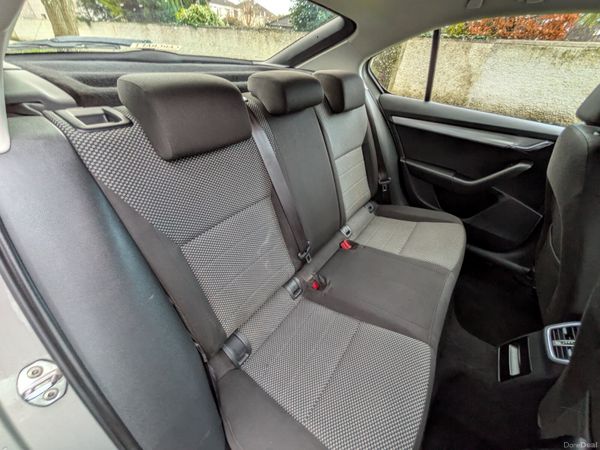 2016 Skoda Octavia ***NCT 02/28*** 378748980