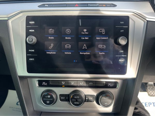 Volkswagen Passat CL 1.6 TDI MANUAL 6SPEED FWD 120 378761737