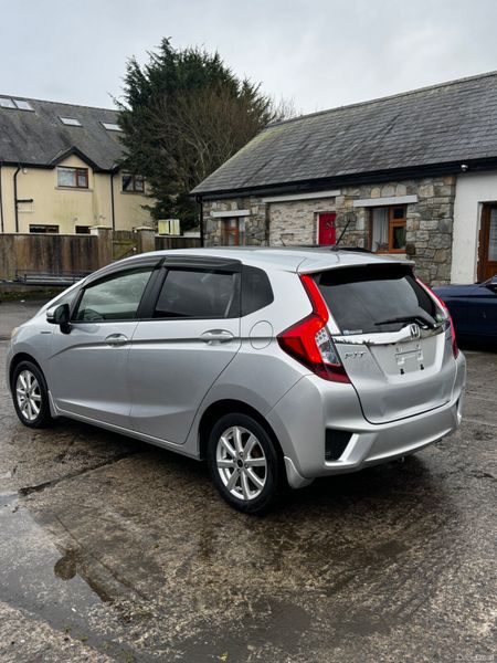 Honda fit 1.5 Auto Hybrid 54000kms 2014 378766421