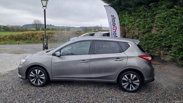 Nissan Pulsar 2017 1.2 Petrol 1 Owner! 378771261