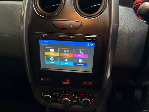 Dacia Duster 2017       LOW KLMS ! 378796370