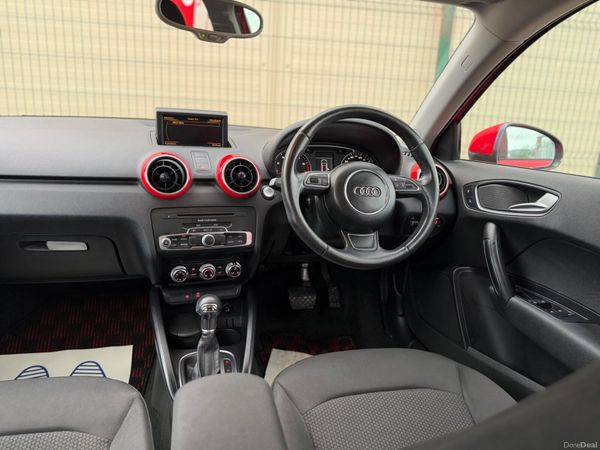 Audi A1 151 40k Kms!!! 378706784