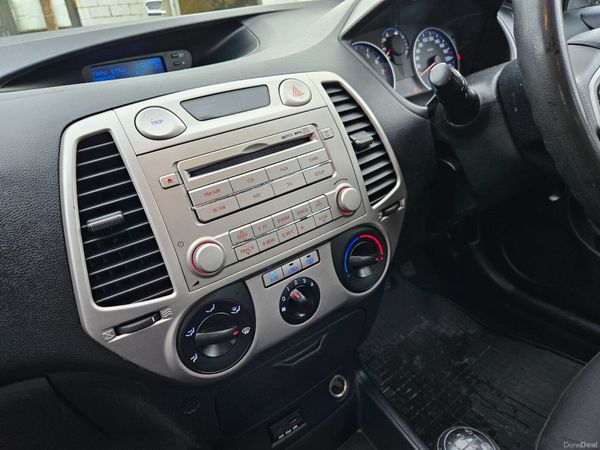 Hyundai i20 2010 1.2cc low mileage 378712614