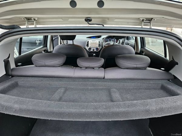 Hyundai i20 2010 1.2cc low mileage 378712715