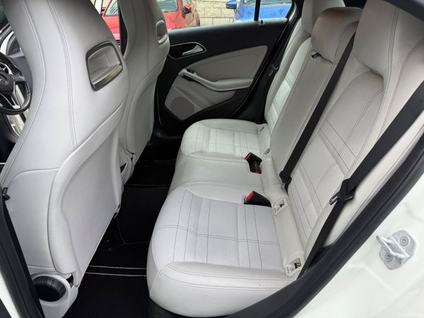 2015 Mercedes-Benz A180 1.6L Petrol Automatic 378724433