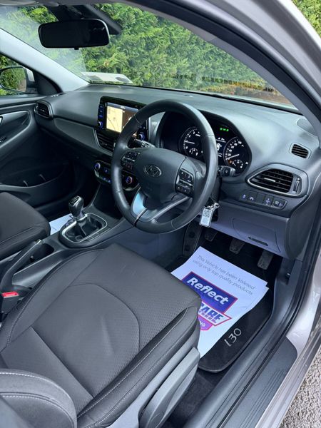 Hyundai i30 FASTBACK 1.0 PETROL TURBO 2018 378727543