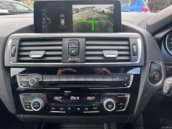 17 Bmw 118D Sports 378845245