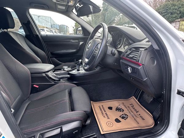 17 Bmw 118D Sports 378845247