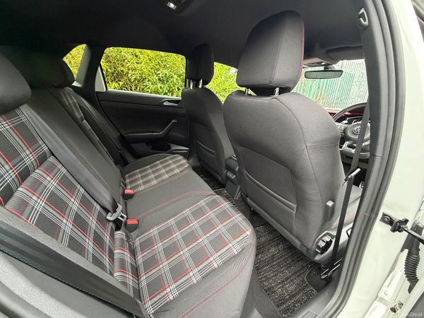 Volkswagen Polo 2.0 GTI DSG 44,000km 378851819