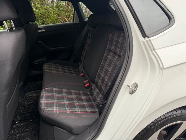 Volkswagen Polo 2.0 GTI DSG 44,000km 378851941
