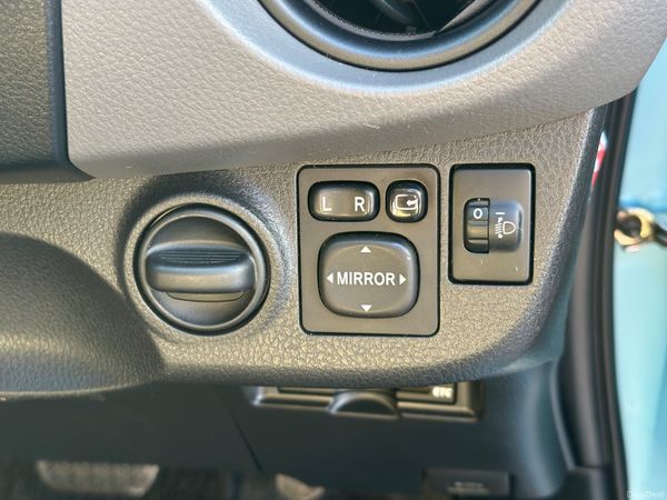 2014 Toyota Yaris 1.3 Petrol Automatic | Low Milea 378871033