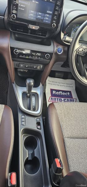 2021 Yaris Cross 378874167