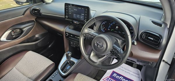 2021 Yaris Cross 378874123