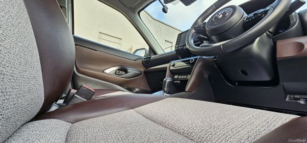 2021 Yaris Cross 378874127