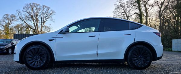 🔥 2024 Tesla Model Y RWD 378879571