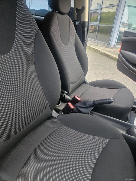 Mini Cooper DECEMBER 2013 AUTOMATIC 378803913