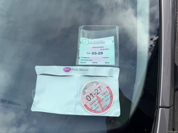 Skoda Rapid 2016 378831095