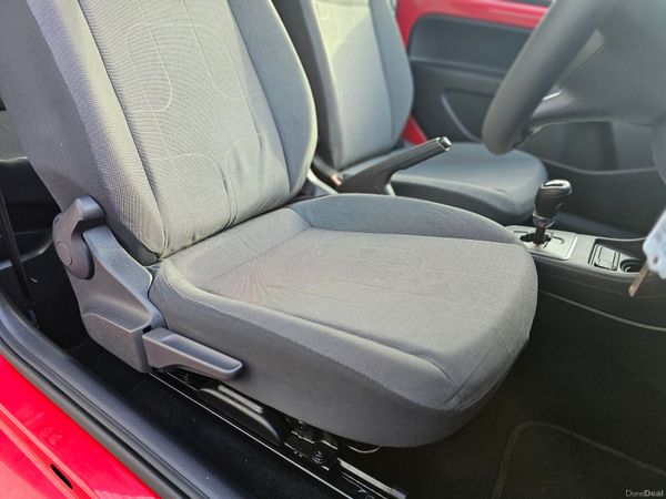 VOLKSWAGEN UP! AUTOMATIC // 07/26 NCT // LOW KMS 378833111