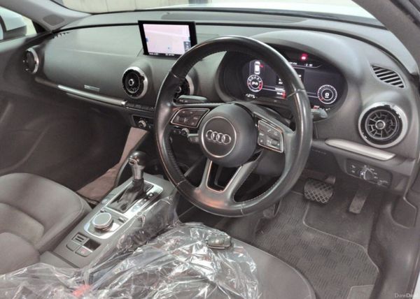 Audi A3 2017 - Sportback + Automatic 378835023