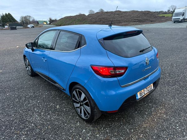 Renault Clio 2016 378975814