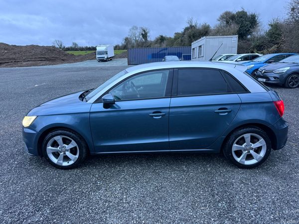 Audi A1 378977815