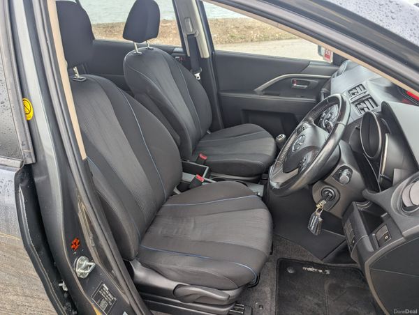 Mazda5. 1.6 Tdci  7 Seat Estate 2012 378995265