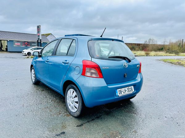 Toyota Yaris 2008 378905785