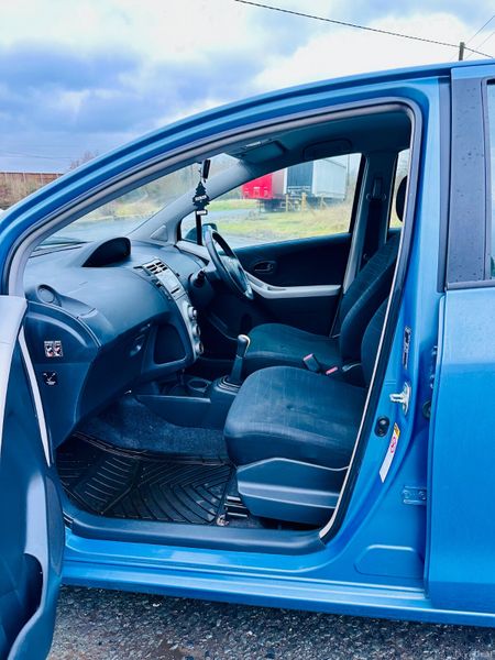 Toyota Yaris 2008 378905797