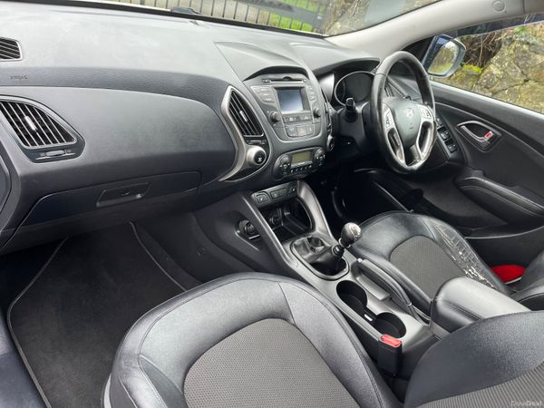 Hyundai ix35 1.7 Diesel Executive 2WD 115hp 379044853