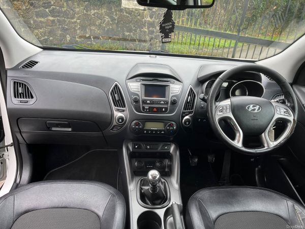Hyundai ix35 1.7 Diesel Executive 2WD 115hp 379044855