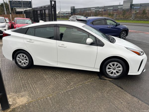 TOYOTA PRIUS 2020, 1.8 HYBRID AUTO LOW KMS 379096463