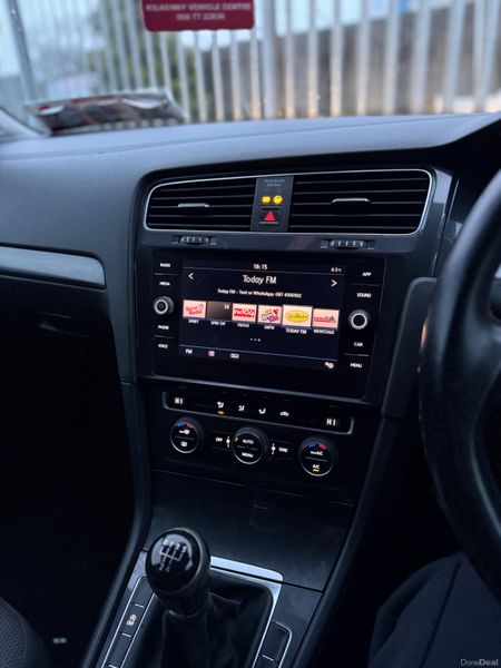 Volkswagen Golf 2018 379016247