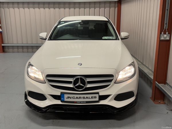 2016 Mercedes-Benz C-Class C220 379022475