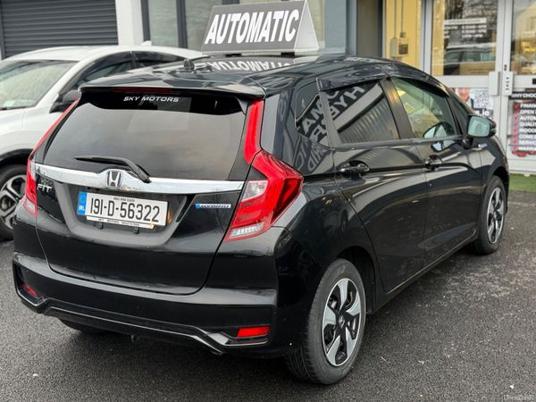 2019 Honda Jazz/Fit  1.5 Hybrid Automatic 379031877