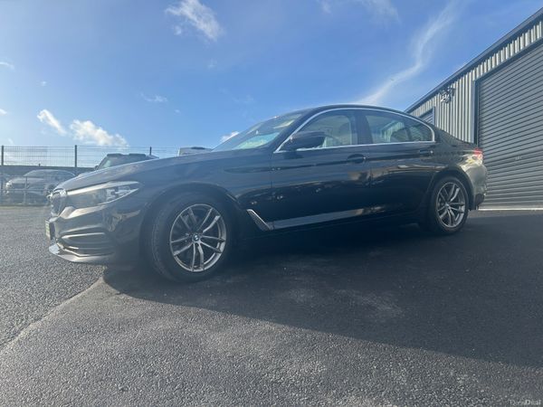 AUTOMATIC BMW 5-Series MAIN DEALER SERVICE HISTORY 379034381