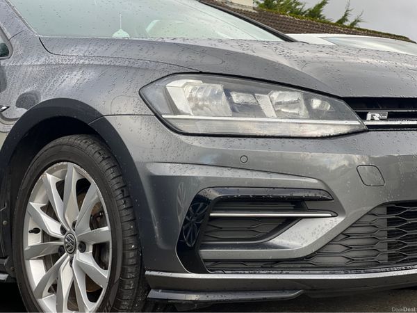 Volkswagen Golf R-LINE 1.5 TSI MANUAL 6SPEED FWD 5 379140507