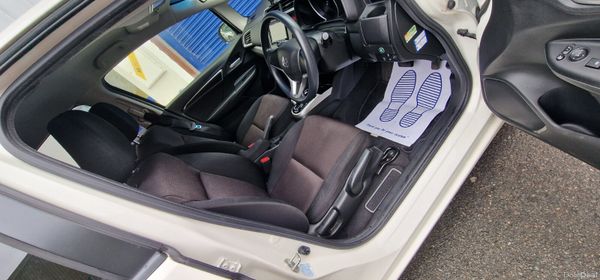 Honda Fit Hybrid Automatic AA Approved 379146097