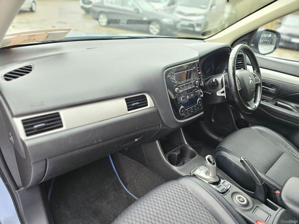 MITSUBISHI OUTLANDER PHEV 4X4 // 12/26 NCT 379165369