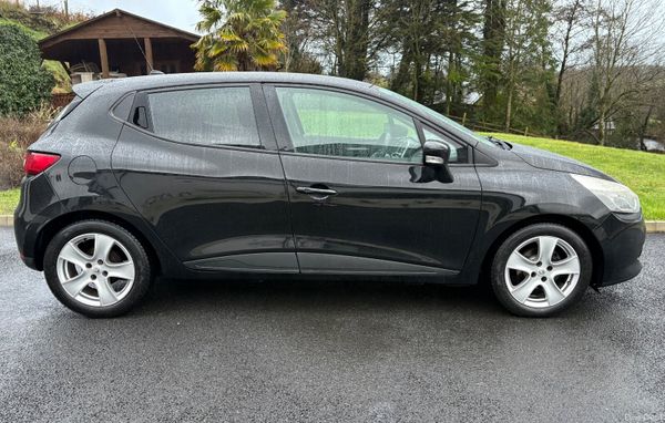 2014 Renault Clio 1.2 Dynamique 379190405
