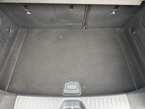 2016 Mercedes-Benz A180 1.6L Petrol Automatic 379257535