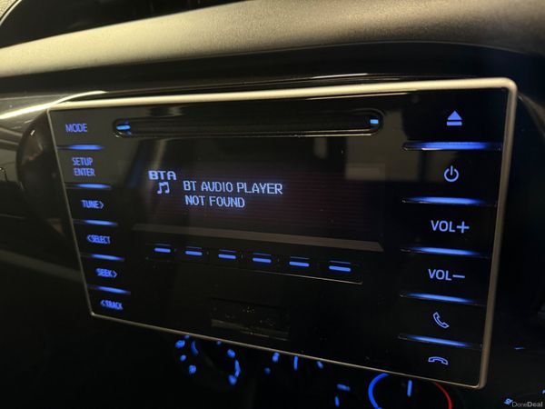 171 Toyota Hilux 2.3D4D 4 Seat Crew Cab  High Spec 379260302