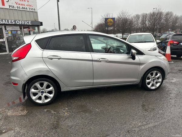 Ford Fiesta 1.6 Petrol ZETEC S NCT TAX 379265197