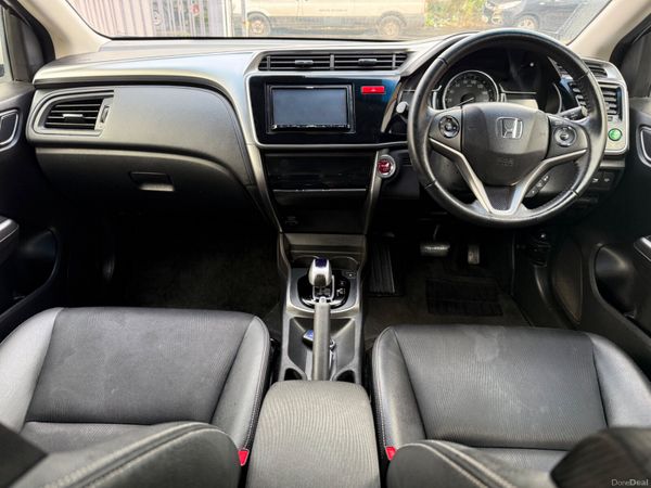 2015 Honda Grace 1.5L Hybrid Automatic 379293157