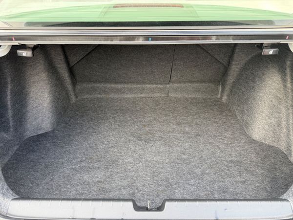 2015 Honda Grace 1.5L Hybrid Automatic 379293165