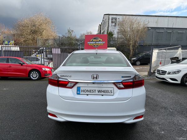 2015 Honda Grace 1.5L Hybrid Automatic 379293175