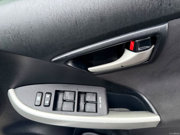 2015 Toyota Prius 1.8 Hybrid auto, 34K Miles 379294593